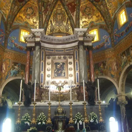 Dolcevita Bed & Breakfast 4*