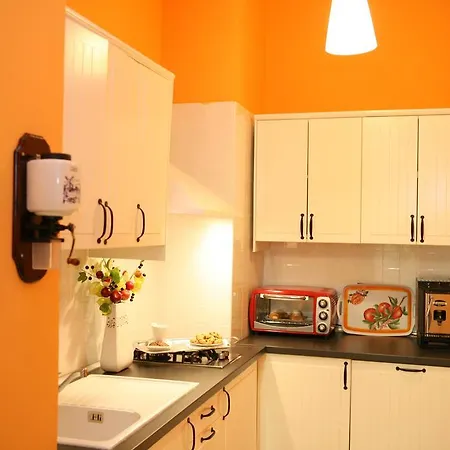 Dolcevita Bed & Breakfast 4*