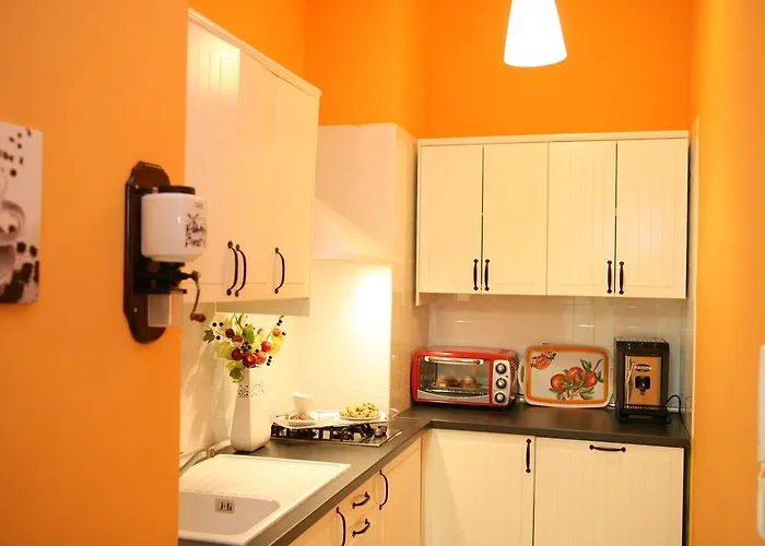 Dolcevita Bed and Breakfast 4*